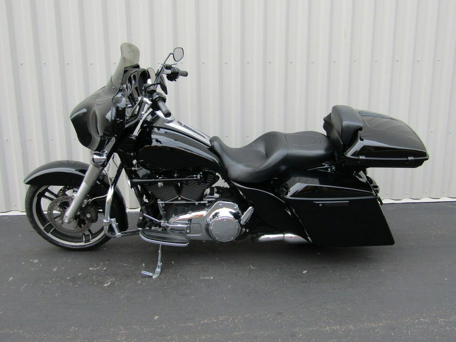 2015 Harley-Davidson® FLHX - Street Glide®