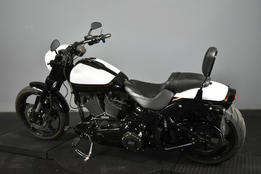 2017 Harley-Davidson CVO Pro Street Breakout