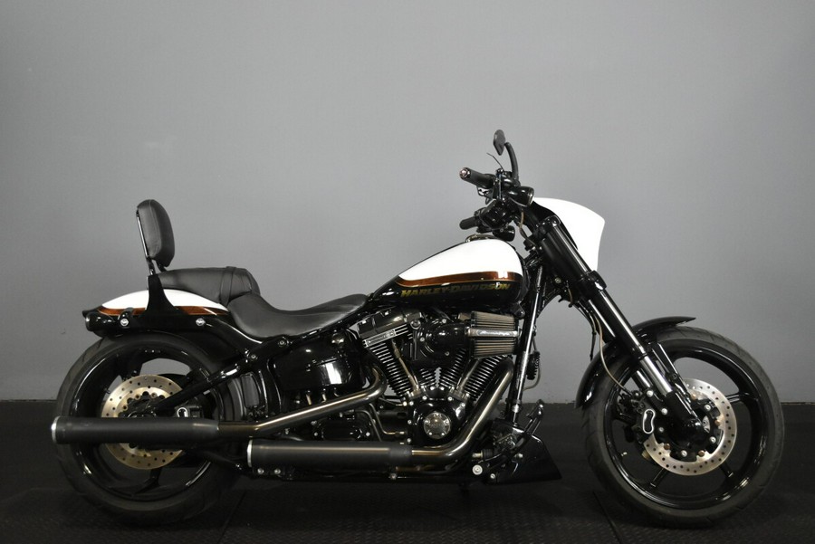 2017 Harley-Davidson CVO Pro Street Breakout