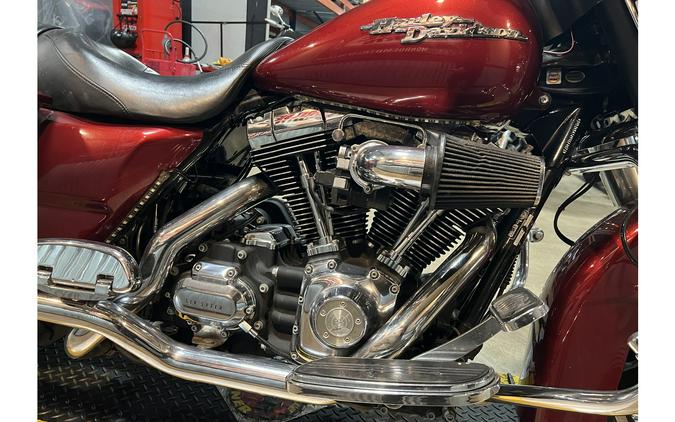 2009 Harley-Davidson® FLHX