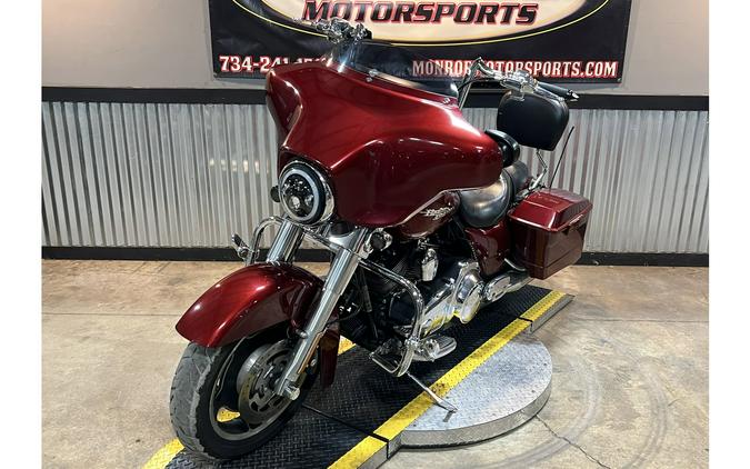 2009 Harley-Davidson® FLHX