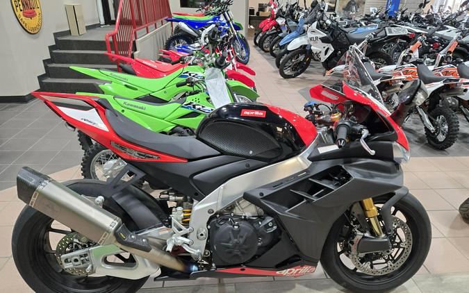 2024 APRILIA RSV4 1100