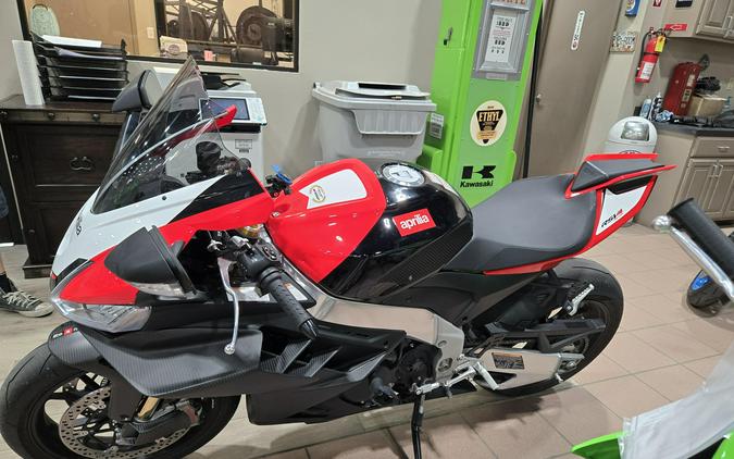 2024 APRILIA RSV4 1100