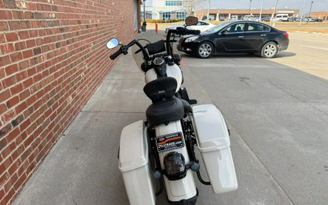 2022 Harley-Davidson Heritage Classic 114