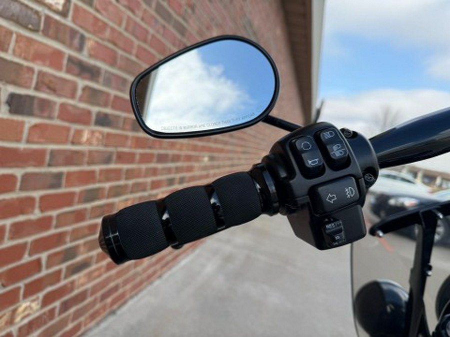 2022 Harley-Davidson Heritage Classic 114