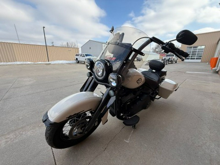 2022 Harley-Davidson Heritage Classic 114