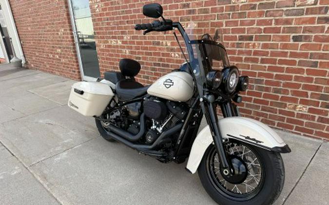 2022 Harley-Davidson Heritage Classic 114