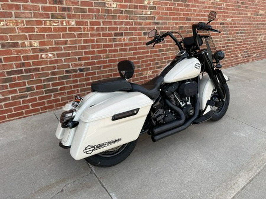2022 Harley-Davidson Heritage Classic 114