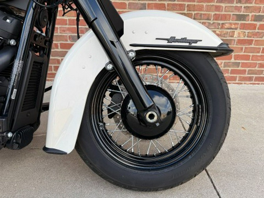 2022 Harley-Davidson Heritage Classic 114