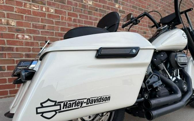 2022 Harley-Davidson Heritage Classic 114