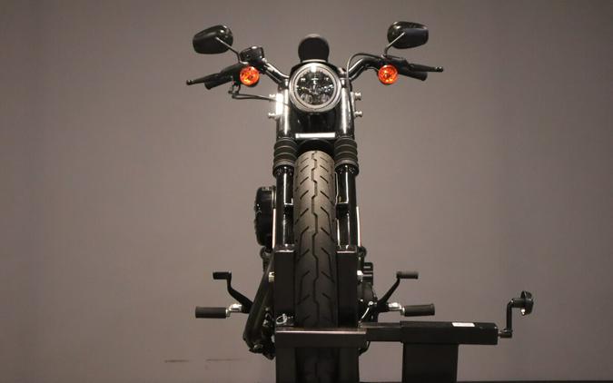2022 Harley-Davidson Iron 883 Black Denim