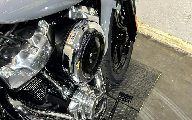 2026 Harley-Davidson® Street Bob® DRK BILIARD GRY