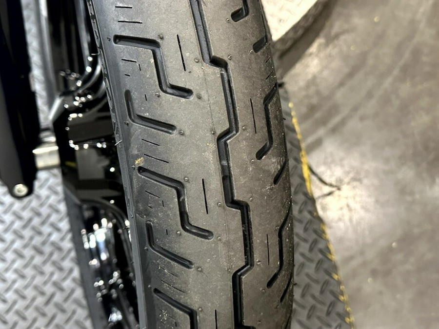 2026 Harley-Davidson® Street Bob® DRK BILIARD GRY