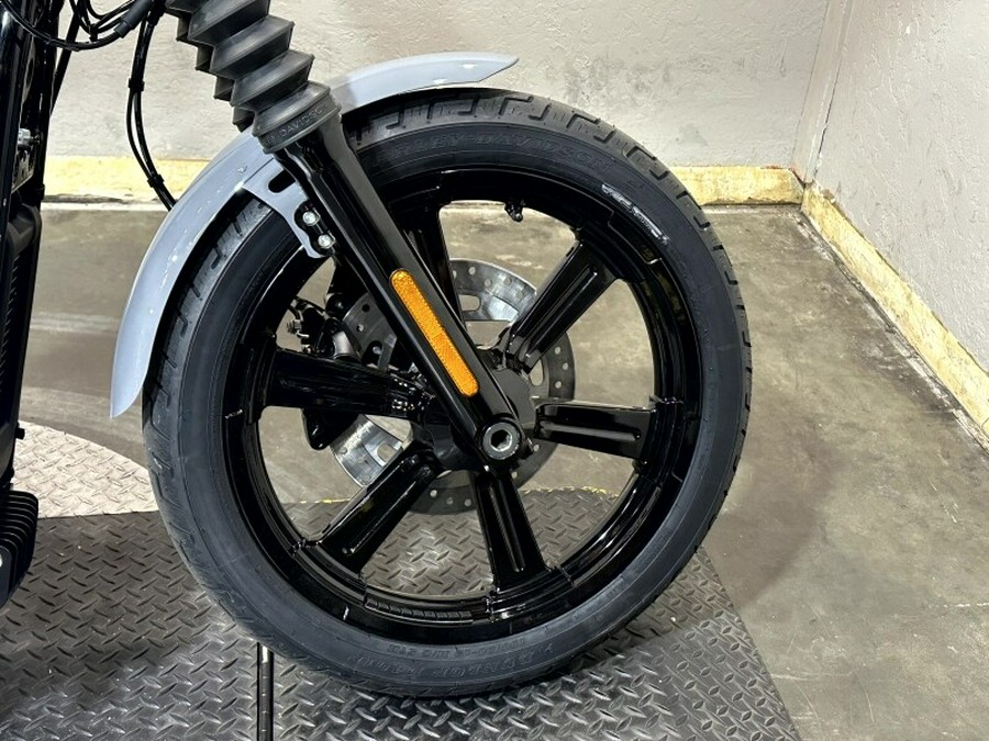 2026 Harley-Davidson® Street Bob® DRK BILIARD GRY