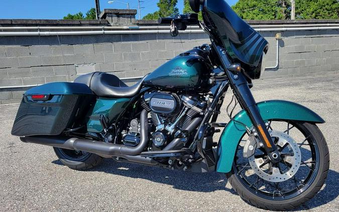 2021 Harley-Davidson Street Glide Special Review: Performance and Style