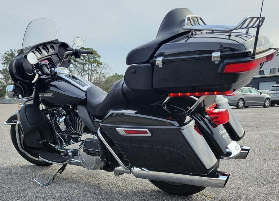 2019 Harley-Davidson® FLHTCU - Electra Glide® Ultra Classic®