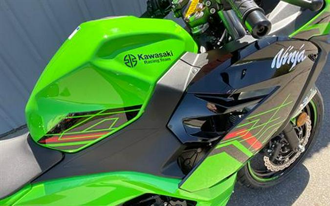 2023 Kawasaki Ninja 400 ABS KRT Edition