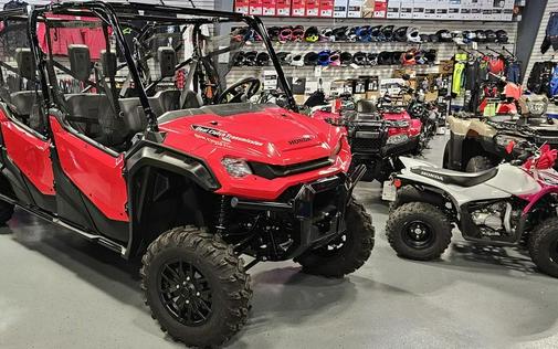 2023 Honda® Pioneer 1000-6 Deluxe Crew