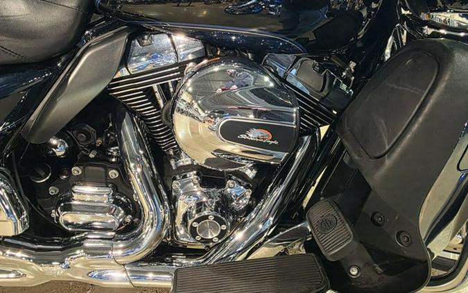 2014 Harley-Davidson Touring FLHTCU - Electra Glide Ultra Classic