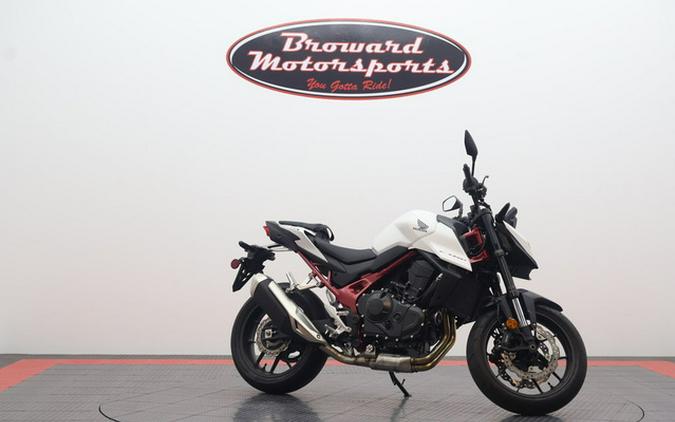 2025 Honda CB750 Hornet