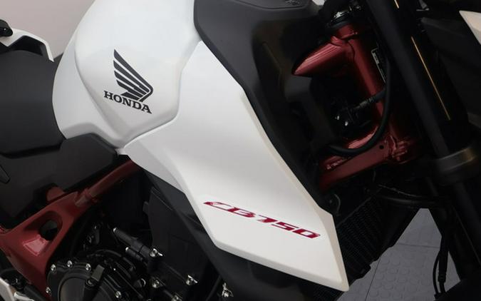 2025 Honda CB750 Hornet