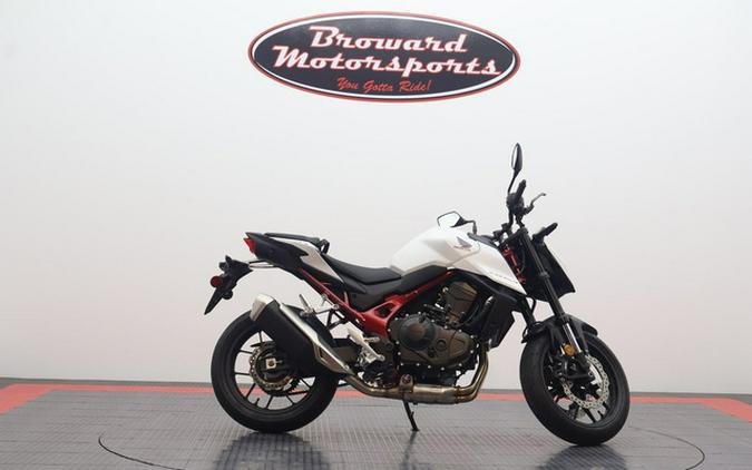 2025 Honda CB750 Hornet
