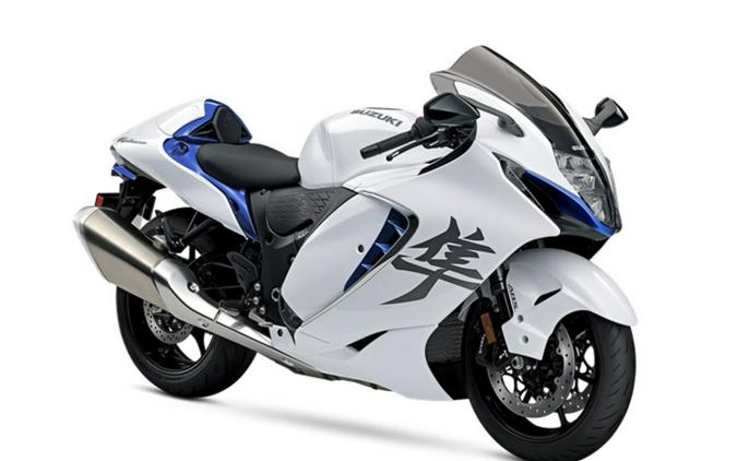 2022 Suzuki Hayabusa Review: Hypersport Track Time!