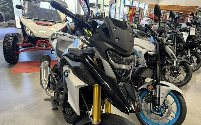 2024 BMW G 310 GS Cosmic Black 3