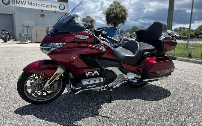 2018 Honda® Gold Wing Tour Candy Ardent Red