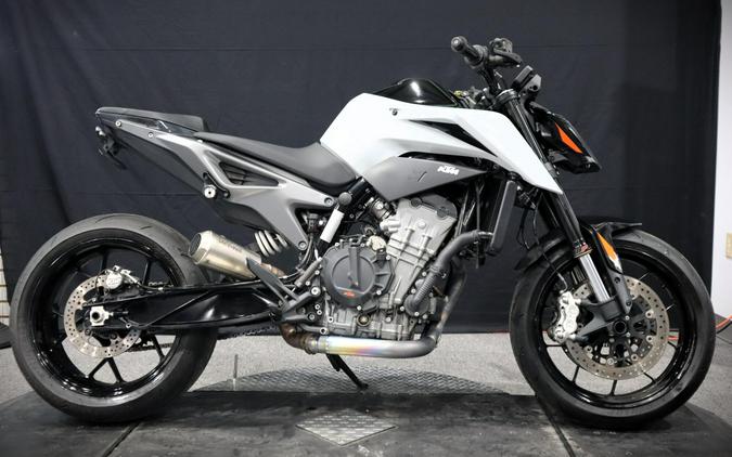 2023 KTM 790 Duke