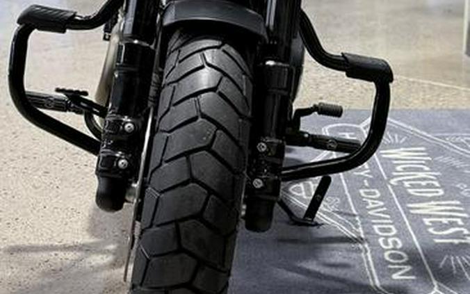 2018 Harley-Davidson® FXFBS - Softail® Fat Bob® 114