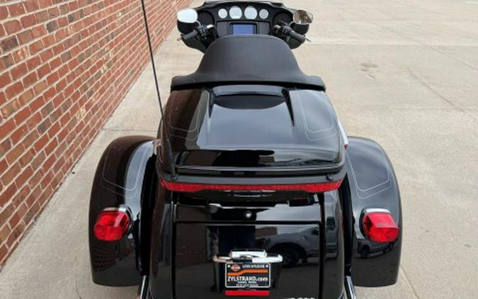 2025 Harley-Davidson Tri Glide® Ultra