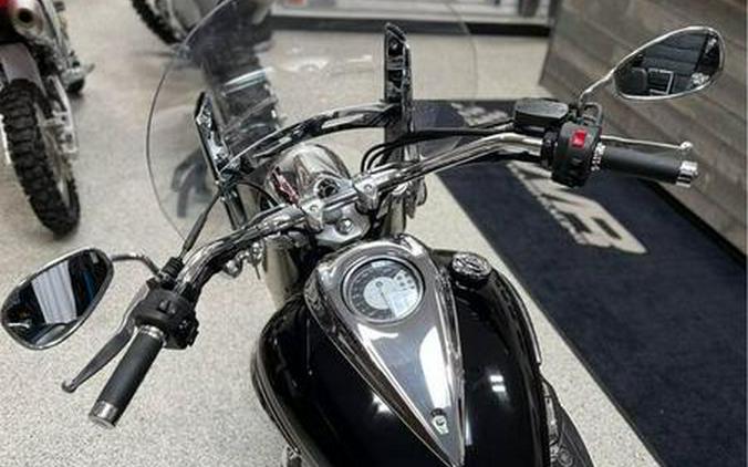 2014 Yamaha V Star® 950 Tourer