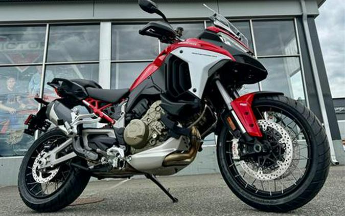 2024 Ducati Multistrada V4 S Travel & Radar Spoked Wheels