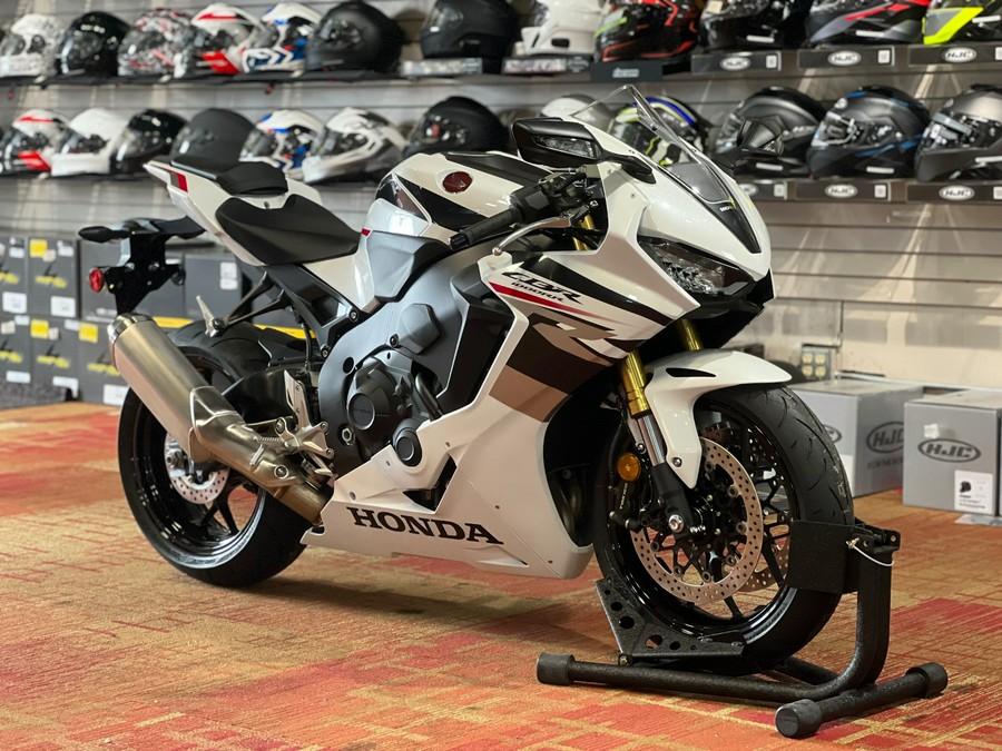 2026 Honda CBR1000RR ABS