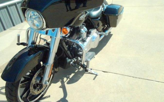 2022 Harley-Davidson® FLHX STREET GLIDE