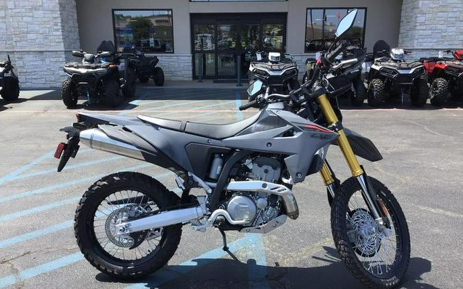 2026 SUZUKI DR-Z4SM