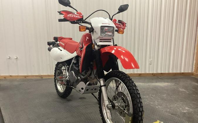 2017 Honda XR™ 650L