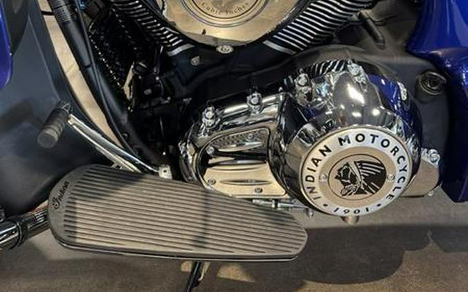 2024 Indian Motorcycle® Roadmaster® with Powerband Audio Package Black Metallic