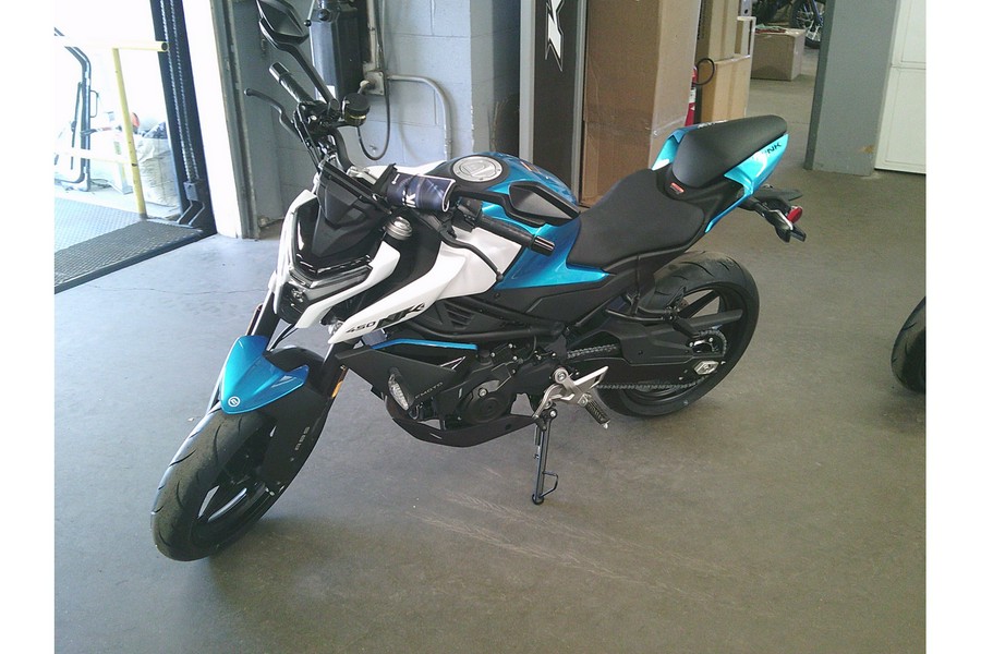 2025 CFMOTO 450NK
