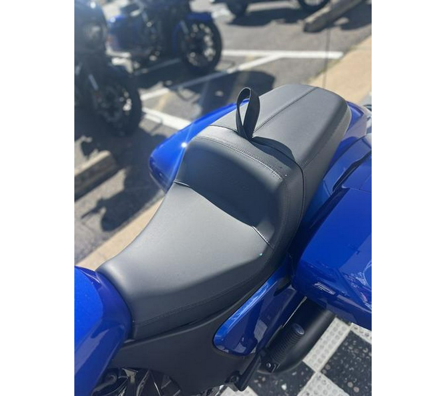 2026 Indian Motorcycle® Chieftain® PowerPlus Dark Horse® Deep Blue Metallic