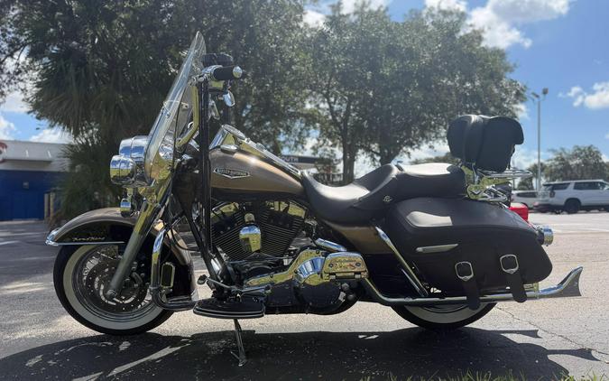 FLHRCI 2004 Road King Classic