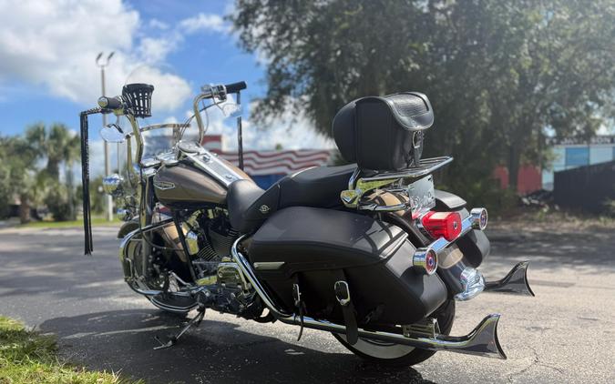 FLHRCI 2004 Road King Classic