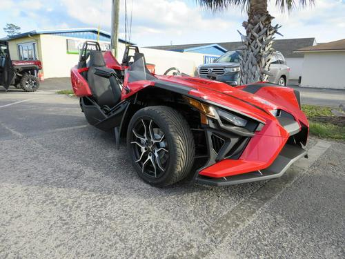 2020 Polaris Slingshot SL Review (17 Fast Facts on 3 Wheels)