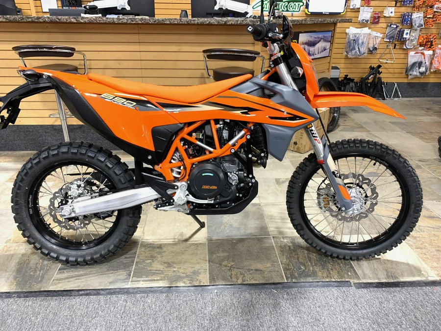 2024 KTM 690 Enduro R