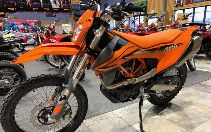 2024 KTM 690 Enduro R