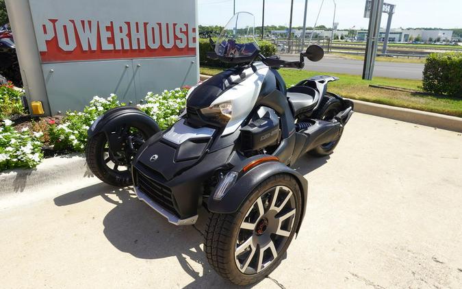 2021 Can-Am™ Ryker 900 ACET