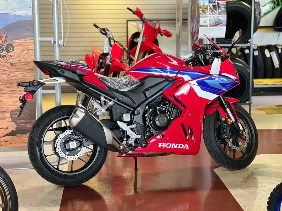 2025 Honda CBR500R