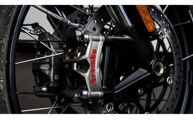 2025 Triumph Scrambler 1200 XE