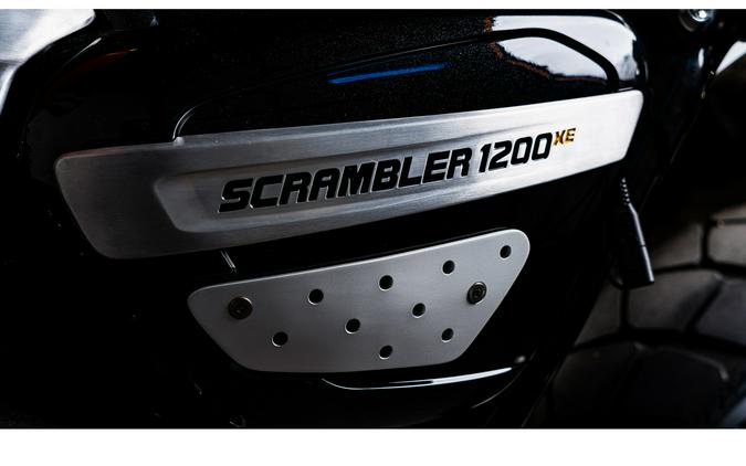 2025 Triumph Scrambler 1200 XE